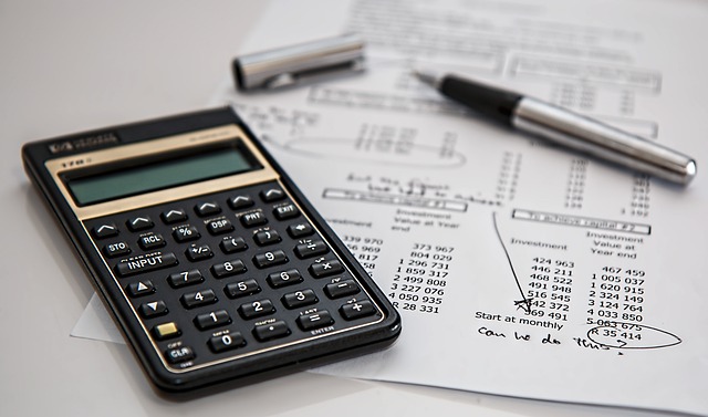 Demystifying Payroll Deductions: Pre & Post Tax Calculations